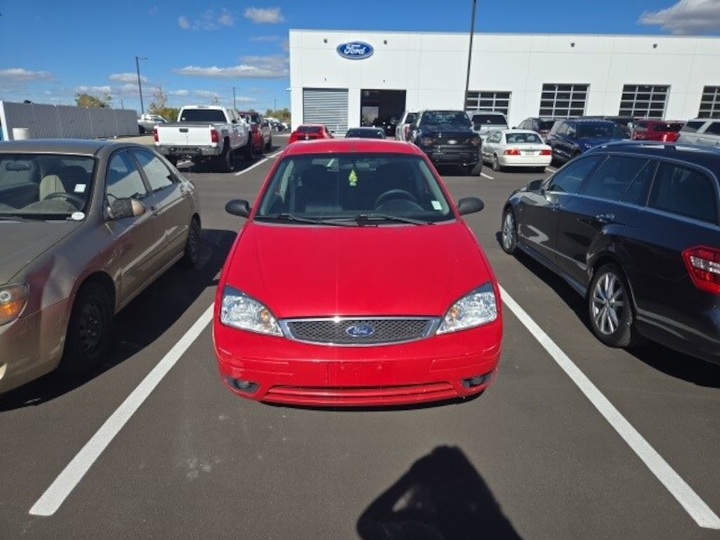 Used 2006 Ford Focus Hatchback
