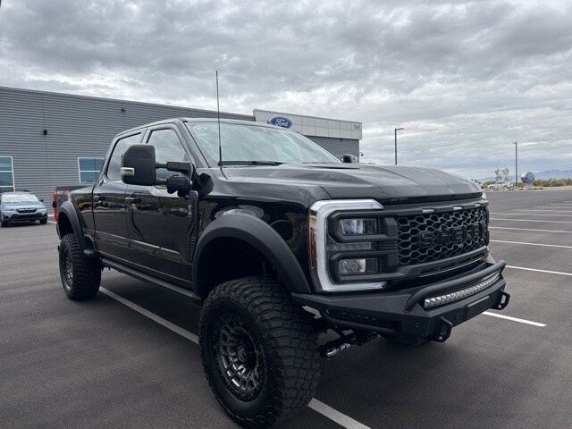 2024 Ford F-250 Lariat photo 3