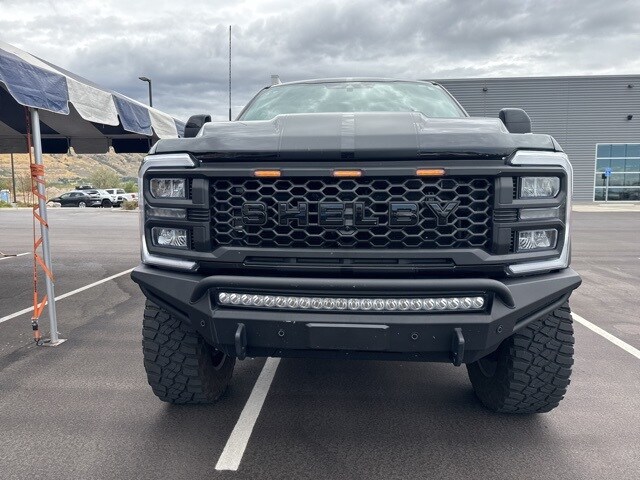 2024 Ford F-250 Lariat photo 2