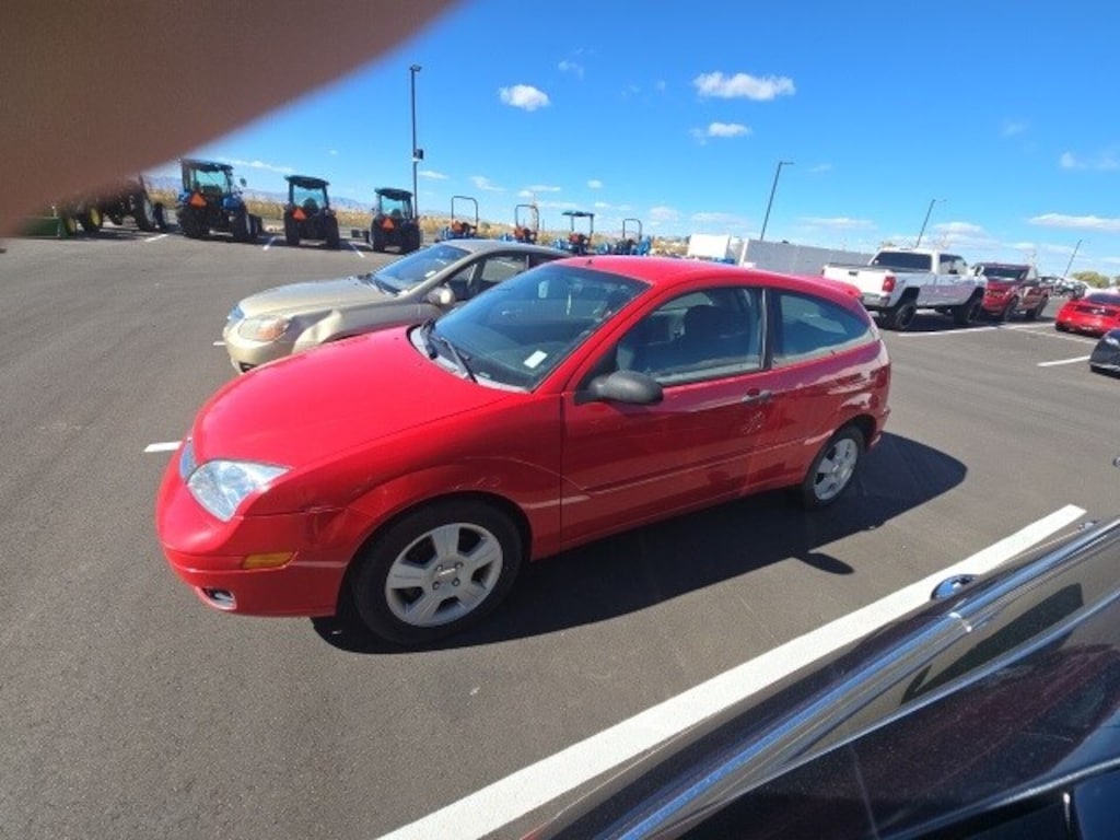 Used 2006 Ford Focus Hatchback
