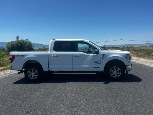 2023 Ford F-150 XLT photo 3