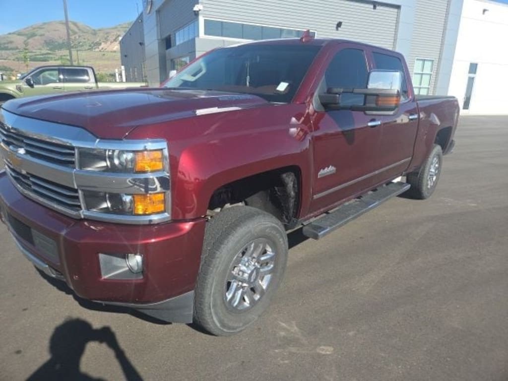 Used 2016 Chevrolet Silverado 3500HD High Country Truck Crew Cab
