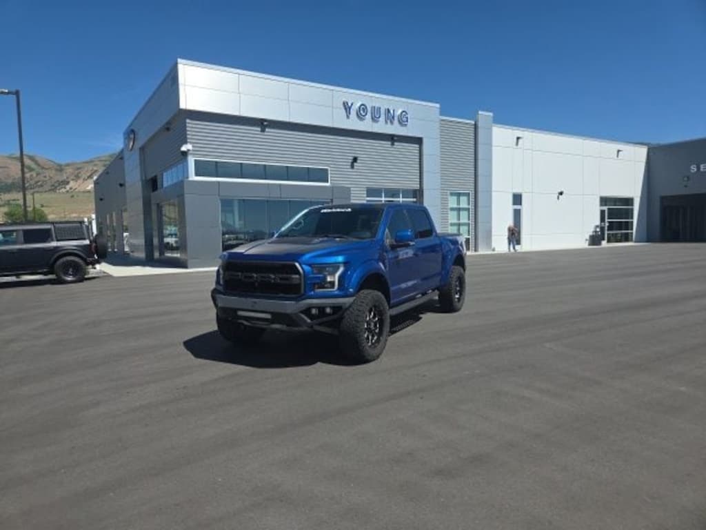 Used 2017 Ford F-150 Raptor Truck SuperCrew Cab