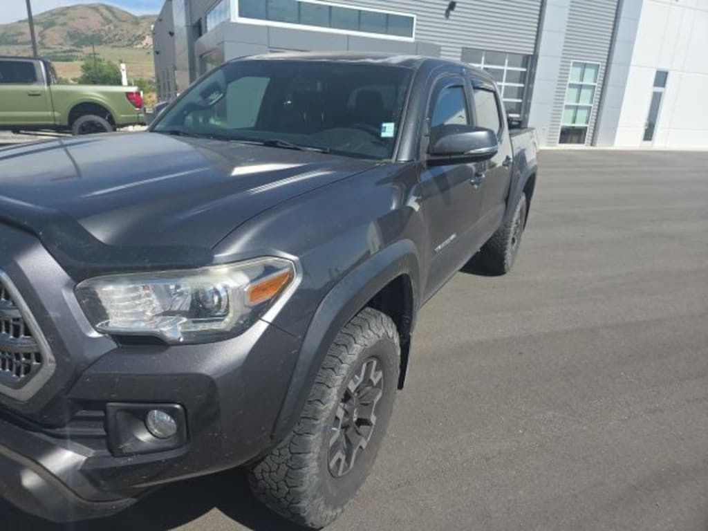 Used 2017 Toyota Tacoma SR5 V6 Truck Double Cab