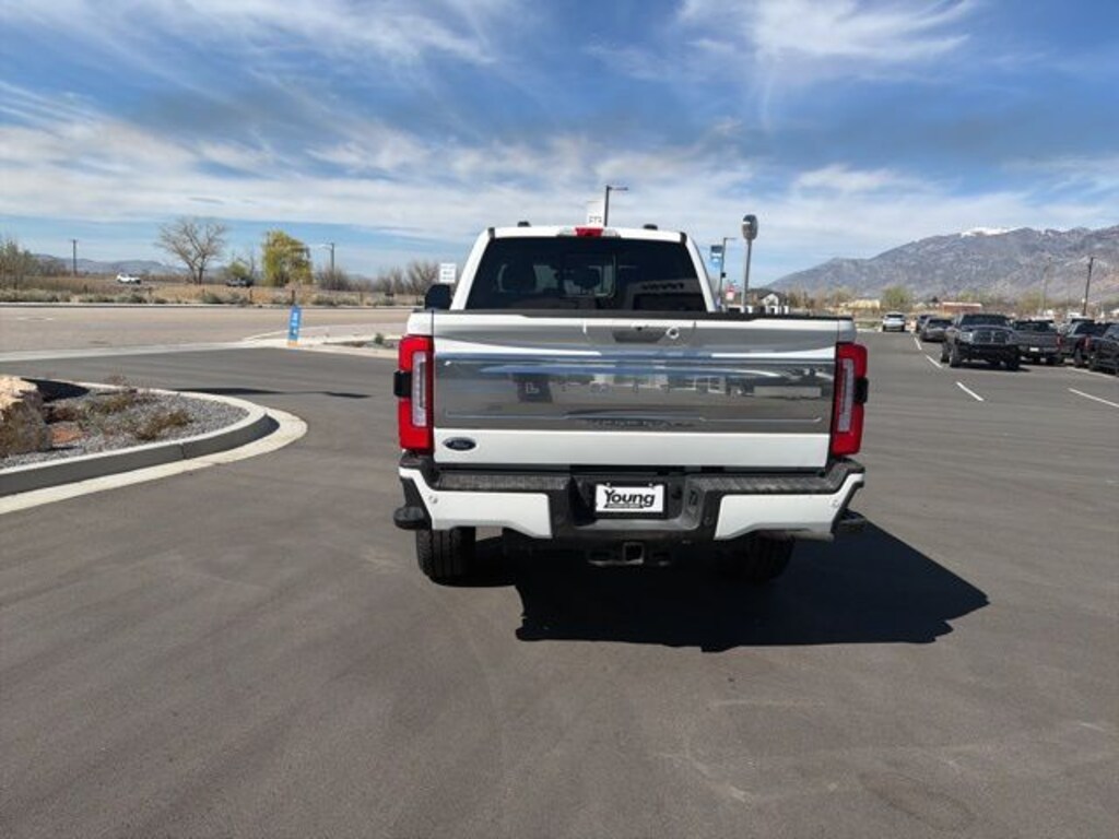 Used 2024 Ford F-350 Truck Crew Cab
