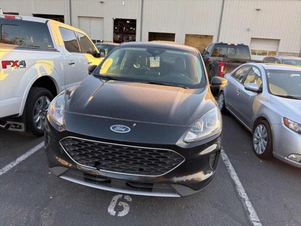 Used 2022 Ford Escape SE SUV
