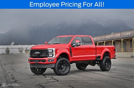 2025 Ford F-250 Black Widow Truck Crew Cab