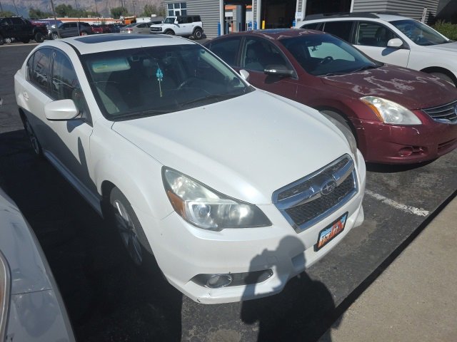 2013 Subaru Legacy 3.6R Limited photo 2