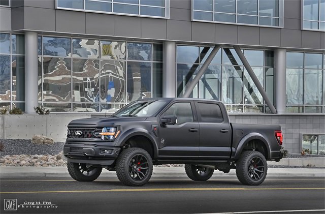 2024 Ford F-150 XLT photo 2