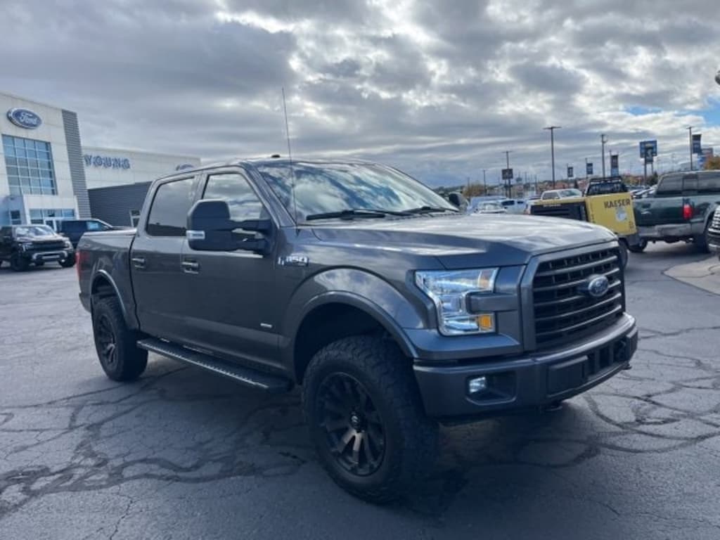 Used 2017 Ford F-150  Truck SuperCrew Cab