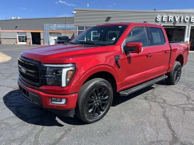 2024 Ford F-150 Lariat photo 2