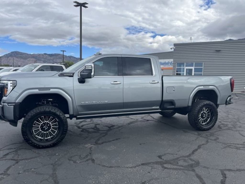 Used 2024 GMC Sierra 2500 HD Denali Ultimate Truck Crew Cab