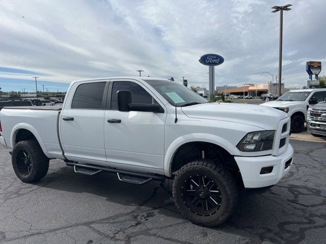 2016 Ram 2500 SLT Outdoorsman photo 3