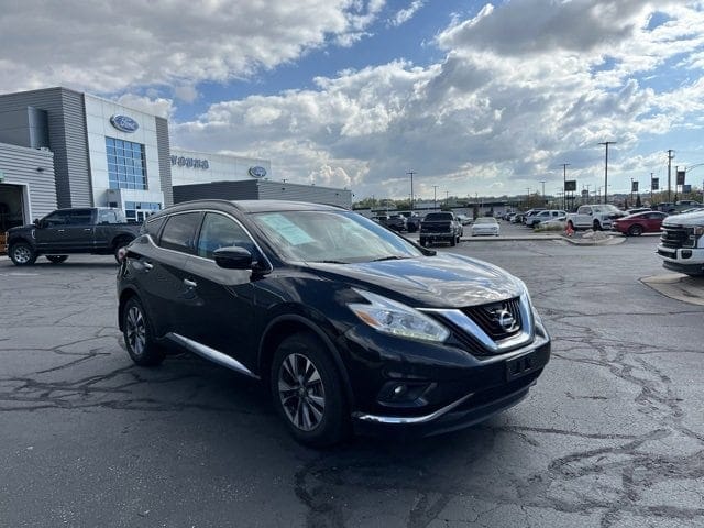 2017 Nissan Murano SV photo 10