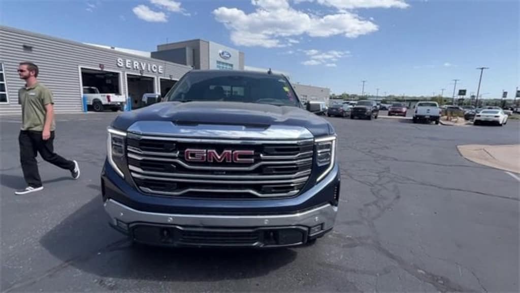 Used 2023 GMC Sierra 1500 SLT Truck Crew Cab