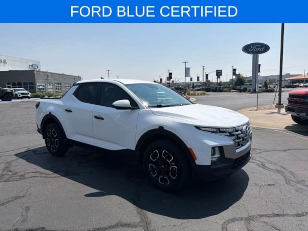 Used 2023 Hyundai Santa Cruz 2.5L SE Truck Crew Cab