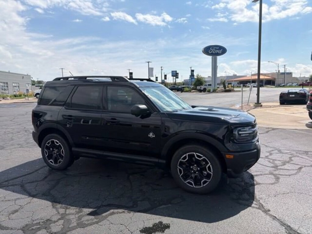 Used 2025 Ford Bronco Sport Outer Banks SUV