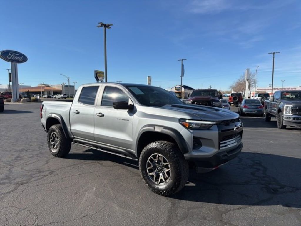 Used 2025 Chevrolet Colorado ZR2 Truck Crew Cab