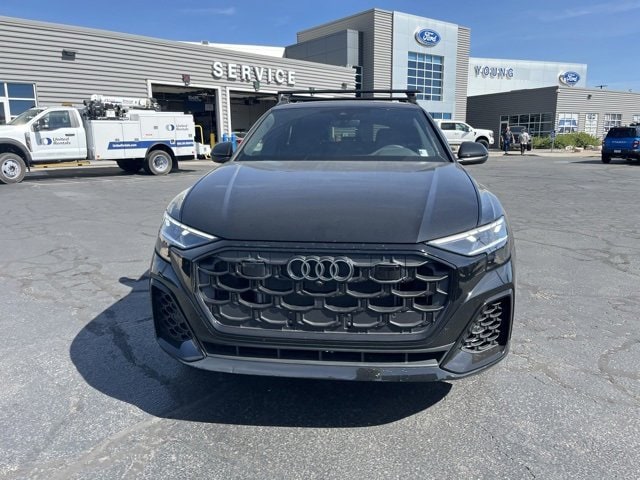 2025 Audi Q8 55 Premium Plus photo 4