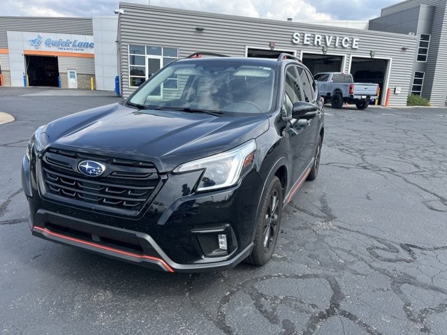 2024 Subaru Forester Sport photo 2