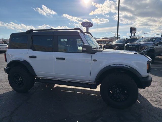 2023 Ford Bronco Wildtrak photo 3
