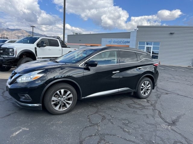 2017 Nissan Murano SV photo 3
