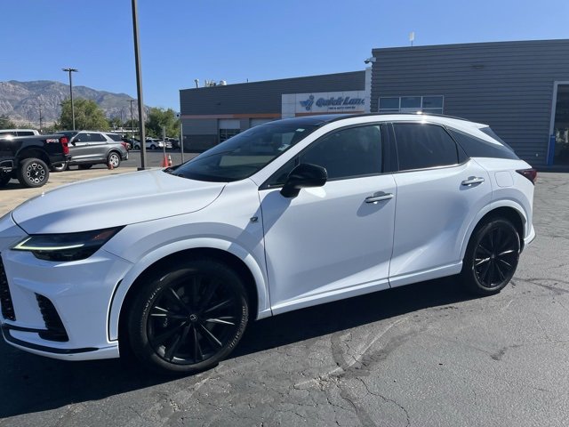 2023 Lexus RX 500h F SPORT Performance photo 2