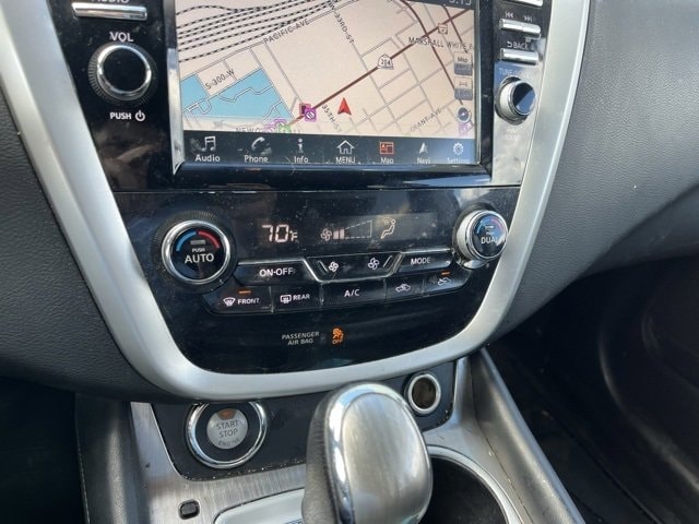 2017 Nissan Murano SV photo 28