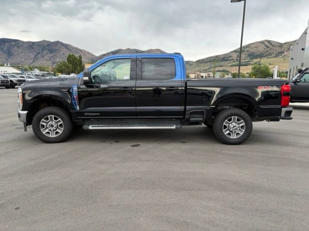 Used 2023 Ford F-350 Truck Crew Cab