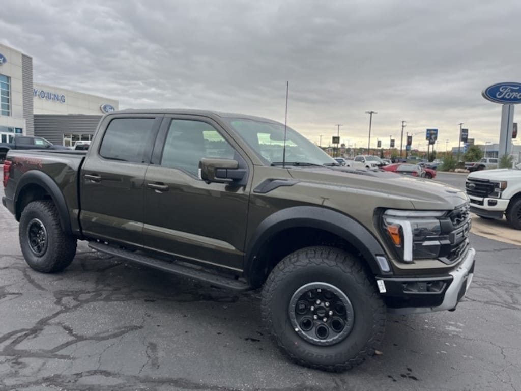 New 2025 Ford F-150 Raptor Truck SuperCrew Cab