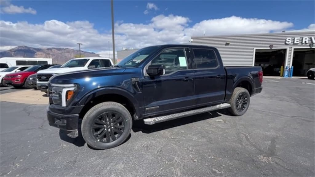 New 2025 Ford F-150 Lariat Truck SuperCrew Cab