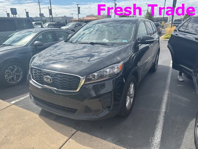 2020 Kia Sorento LX photo 2