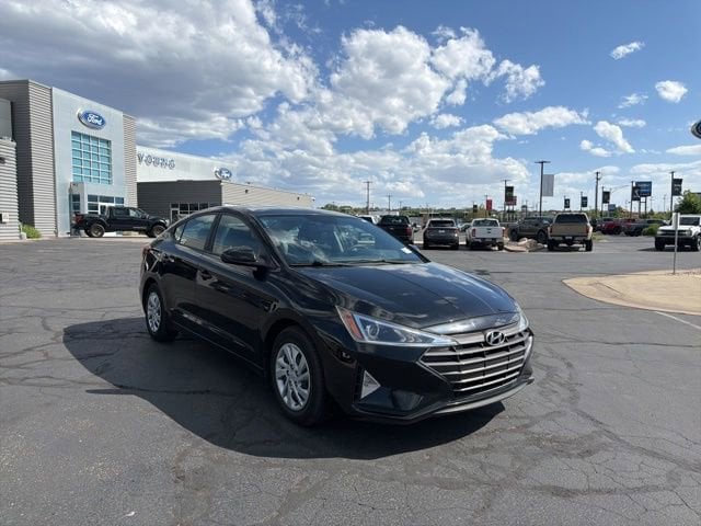 2019 Hyundai Elantra 2.0 SE A/T SULEV's photo
