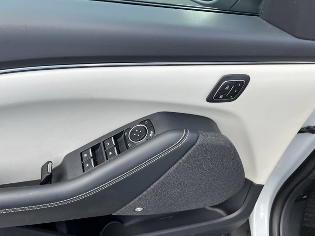 2023 Ford Mustang Mach-E Premium photo 26