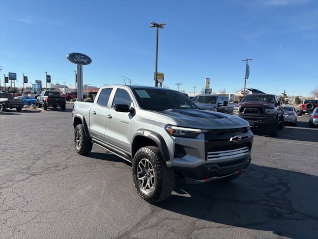 Used 2025 Chevrolet Colorado ZR2 Truck Crew Cab