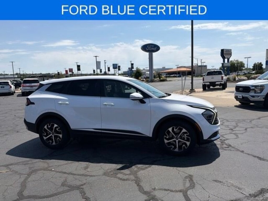 Used 2024 Kia Sportage EX SUV