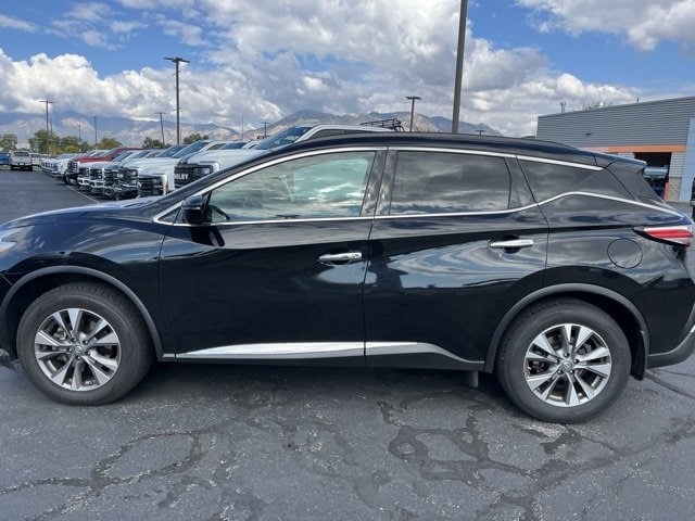 2017 Nissan Murano SV photo 20