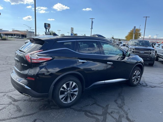 2017 Nissan Murano SV photo 13
