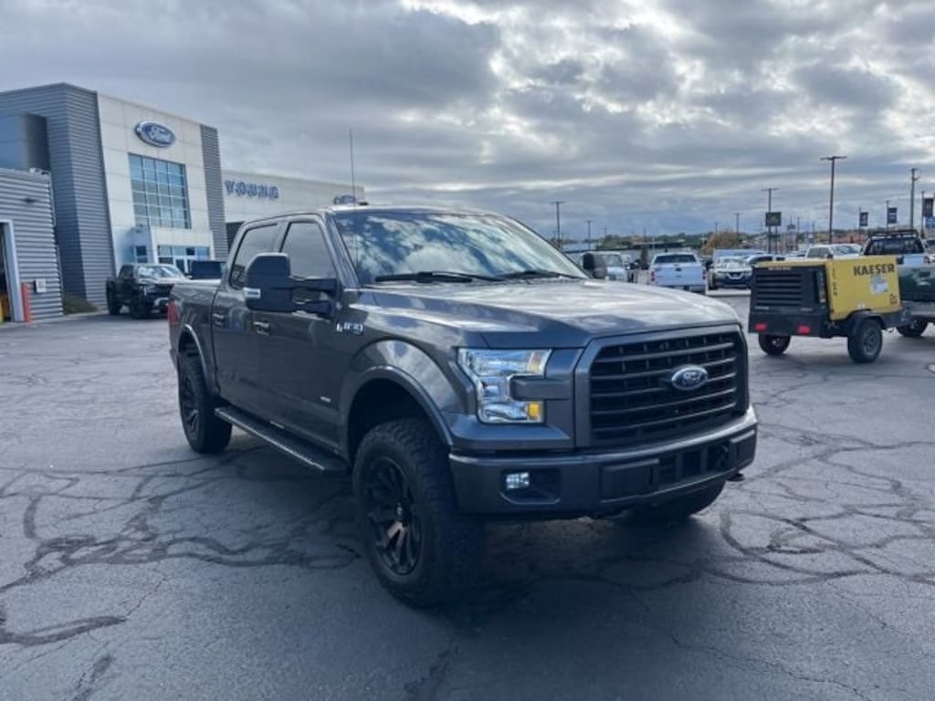 Used 2017 Ford F-150  Truck SuperCrew Cab
