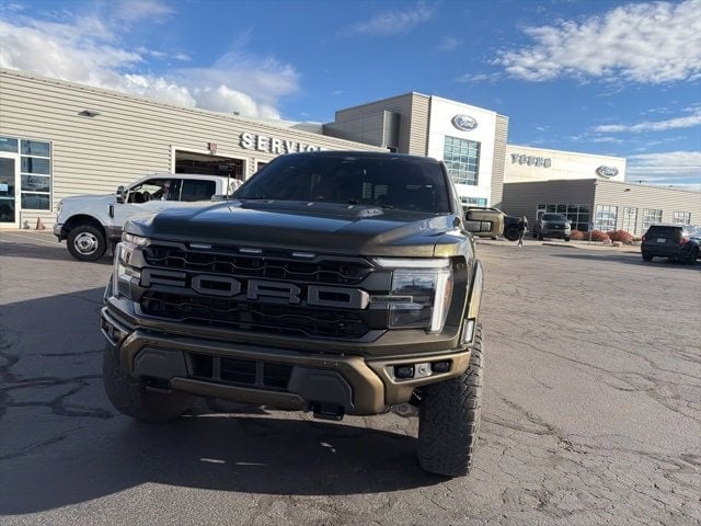 2024 Ford F-150 Raptor photo 3