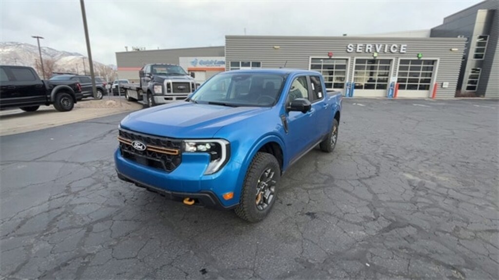 New 2025 Ford Maverick Tremor Truck SuperCrew