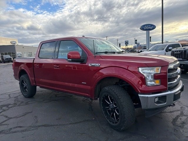 2017 Ford F-150 Lariat photo 3