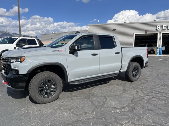 2025 Chevrolet Silverado 1500 ZR2 photo 4