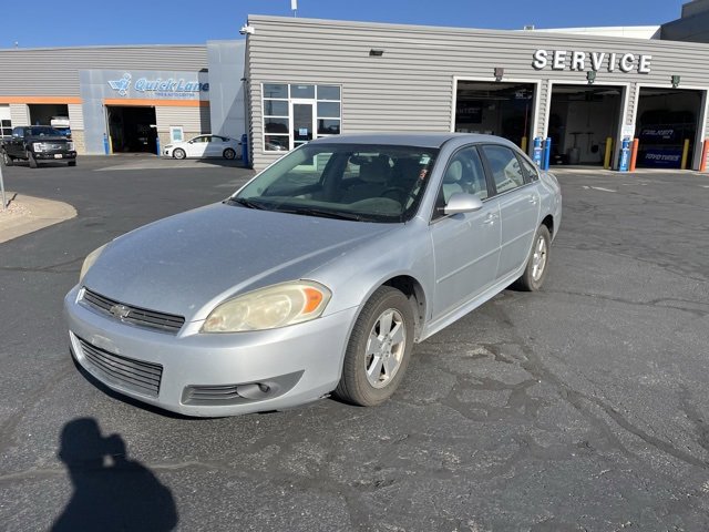 2011 Chevrolet Impala photo 3