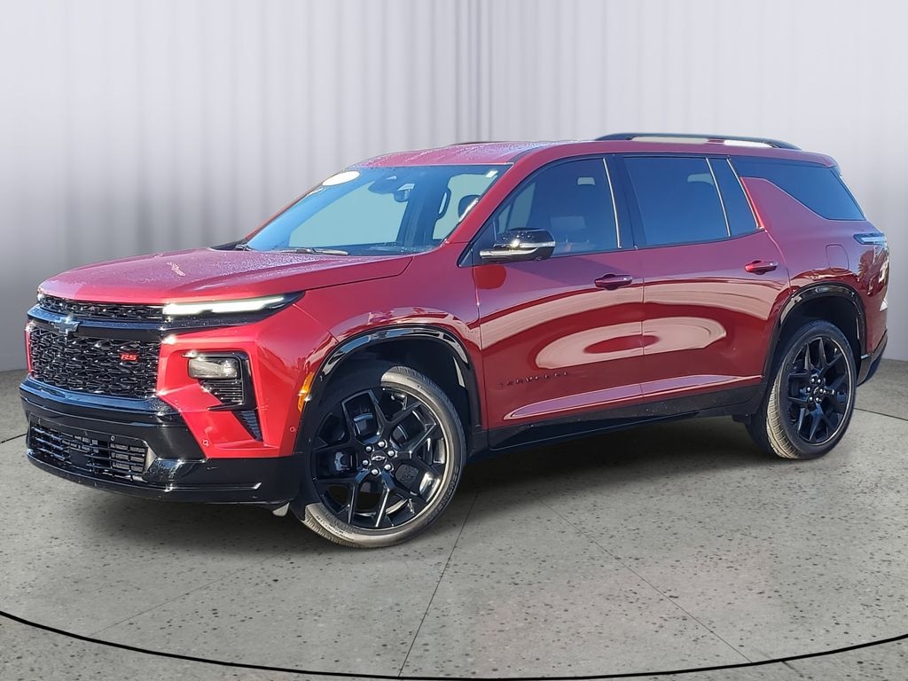 Used 2025 Chevrolet Traverse RS SUV