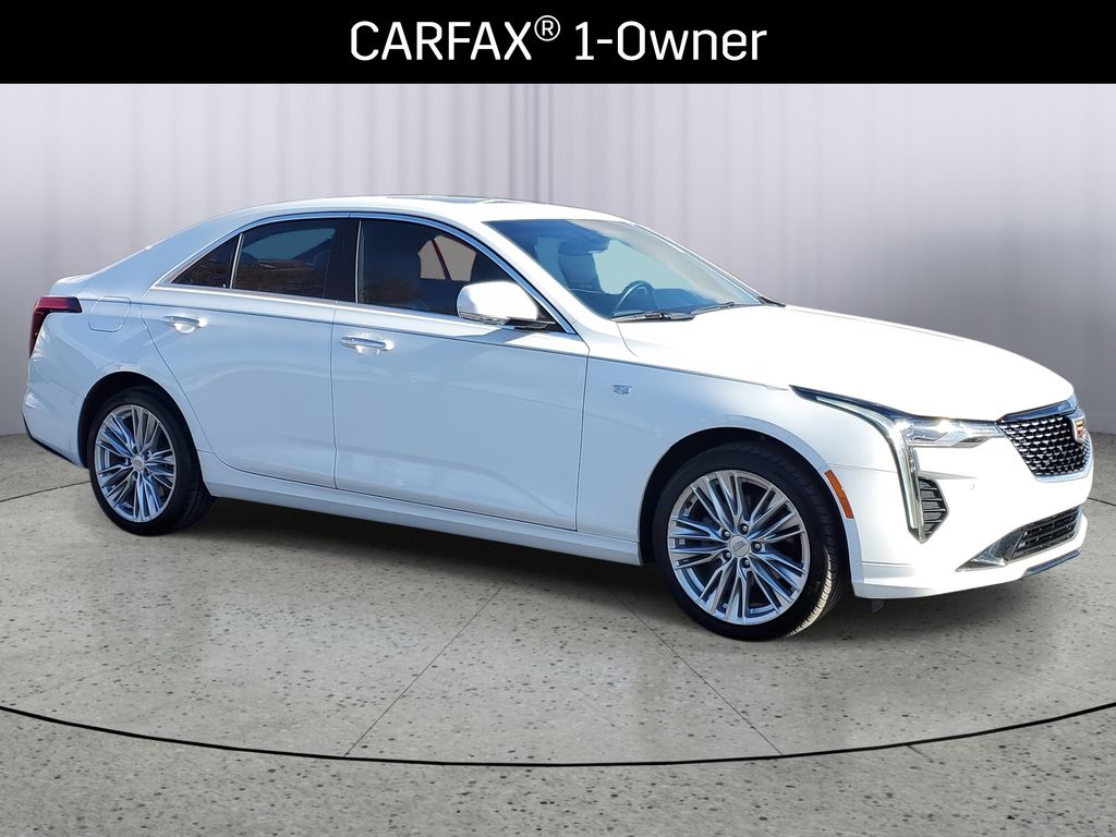 2022 Cadillac CT4 Premium Luxury photo 2