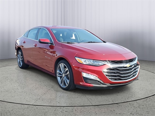 Certified 2025 Chevrolet Malibu 2LT with VIN 1G1ZE5ST9SF103715 for sale in Owosso, MI