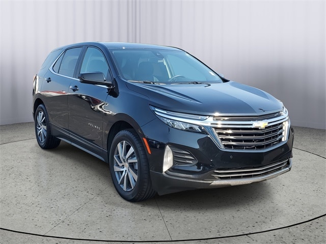 Used 2022 Chevrolet Equinox LT with VIN 3GNAXKEV1NL192546 for sale in Owosso, MI