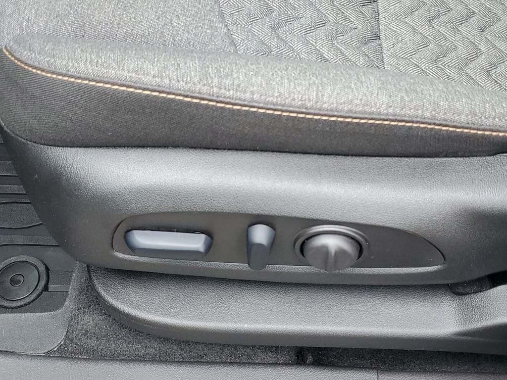 2024 Chevrolet Equinox LT - Photo 6