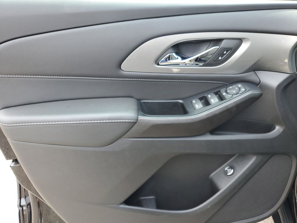 2023 Chevrolet Traverse 1LT - Photo 21